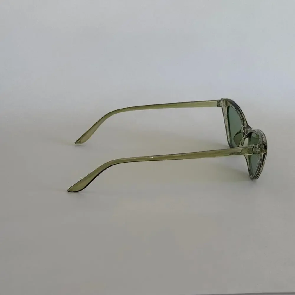 Y2K Cat Eye Green Black Sunglasses Unisex Retro Streetwear UVA UVB